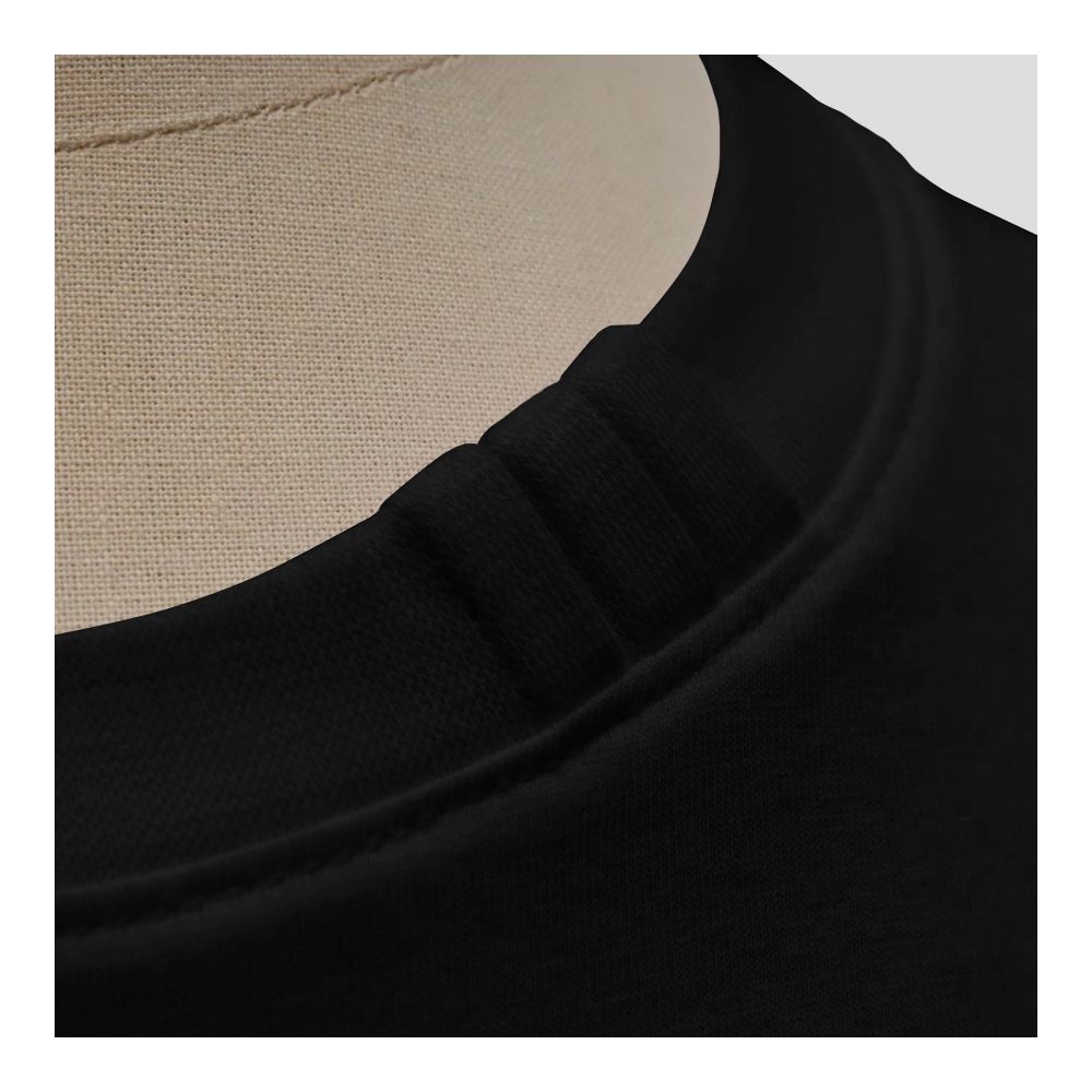 T-shirt français en coton biologique Gots noir avec 3 plis signature sur le col car fabriqué à Paris par PhilippeGaber