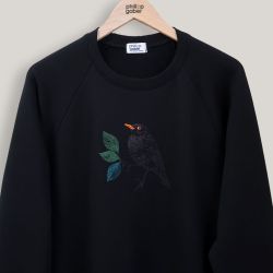 sweatshirt en coton biologique brodé avec un merle dans la nuit parisienne PhilippeGaber
