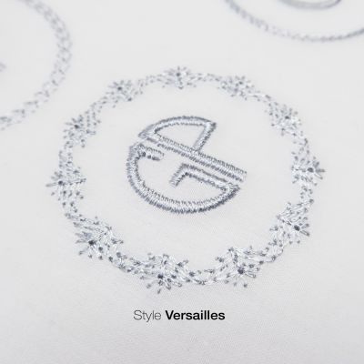 Mouchoirs parisiens en coton biologique personnalisés initiales brodées style Versailles fabriqués à Paris par PhilippeGaber