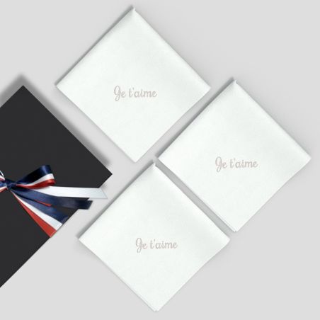 Mouchoirs en tissu français coton biologique personnalisés et brodés et fabriqués à Paris par philippgaber