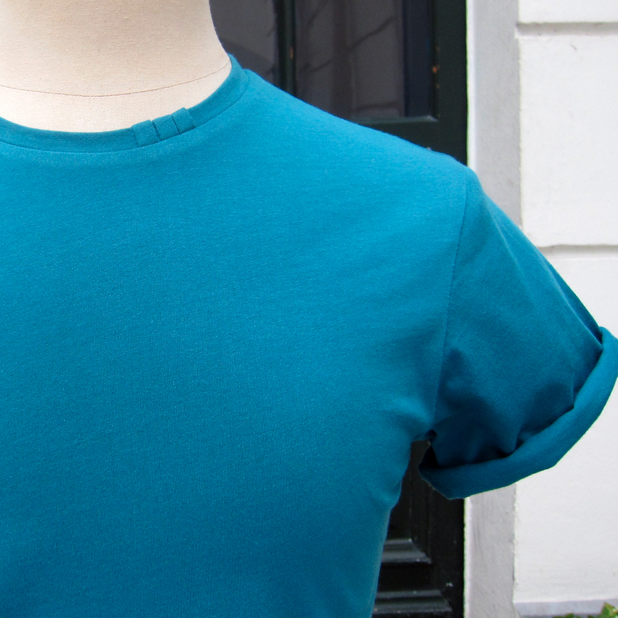 beau Tshirt bio bleu pétrol col rond fabriqué à Paris par philippegaber T-shirt made in France 